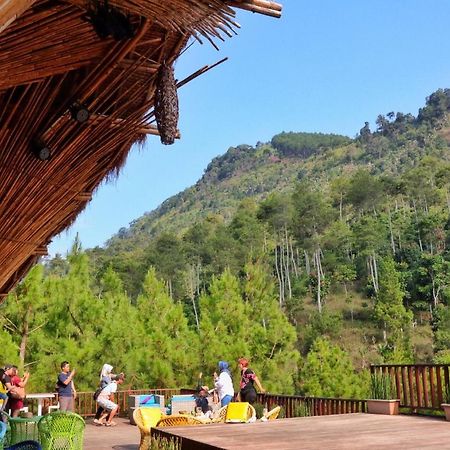 The Lodge Maribaya Cikareumbi Ngoại thất bức ảnh