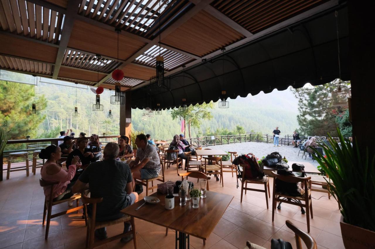 The Lodge Maribaya Cikareumbi Ngoại thất bức ảnh