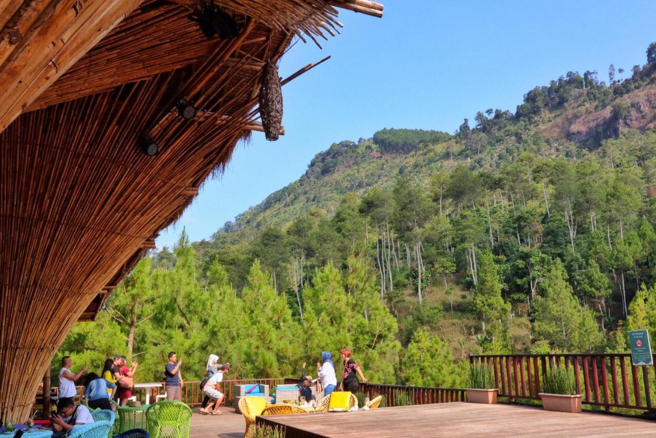 The Lodge Maribaya Cikareumbi Ngoại thất bức ảnh