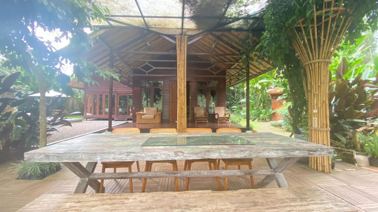 The Lodge Maribaya Cikareumbi Ngoại thất bức ảnh