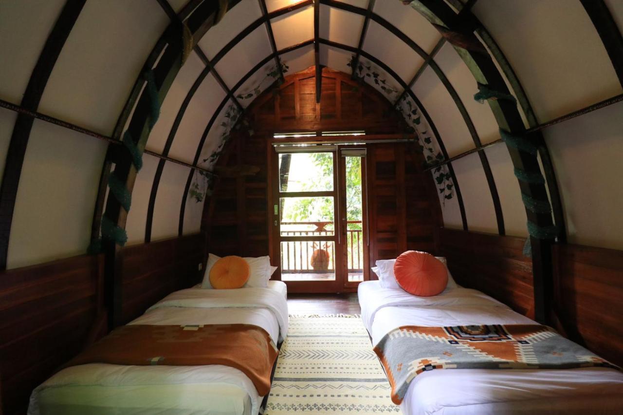 The Lodge Maribaya Cikareumbi Ngoại thất bức ảnh